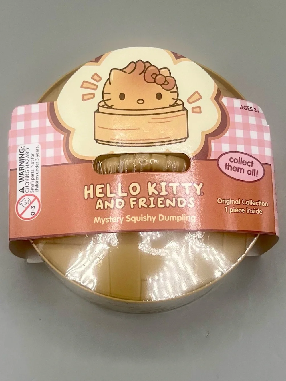 SANRIO Hello Kitty and Friends Mystery Squishy Dumpling - Beige & Pink Original